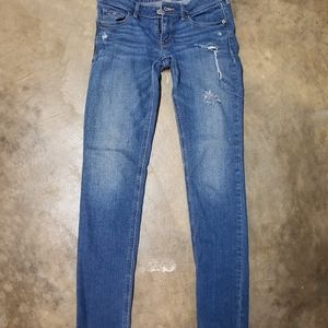 Juniors Hollister jeans